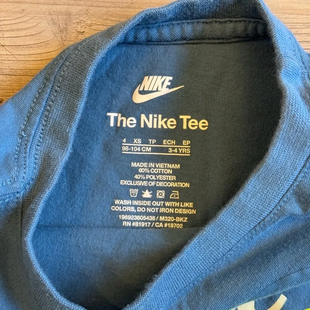 Nike | Blue T-Shirt | Size: 4 (XS)